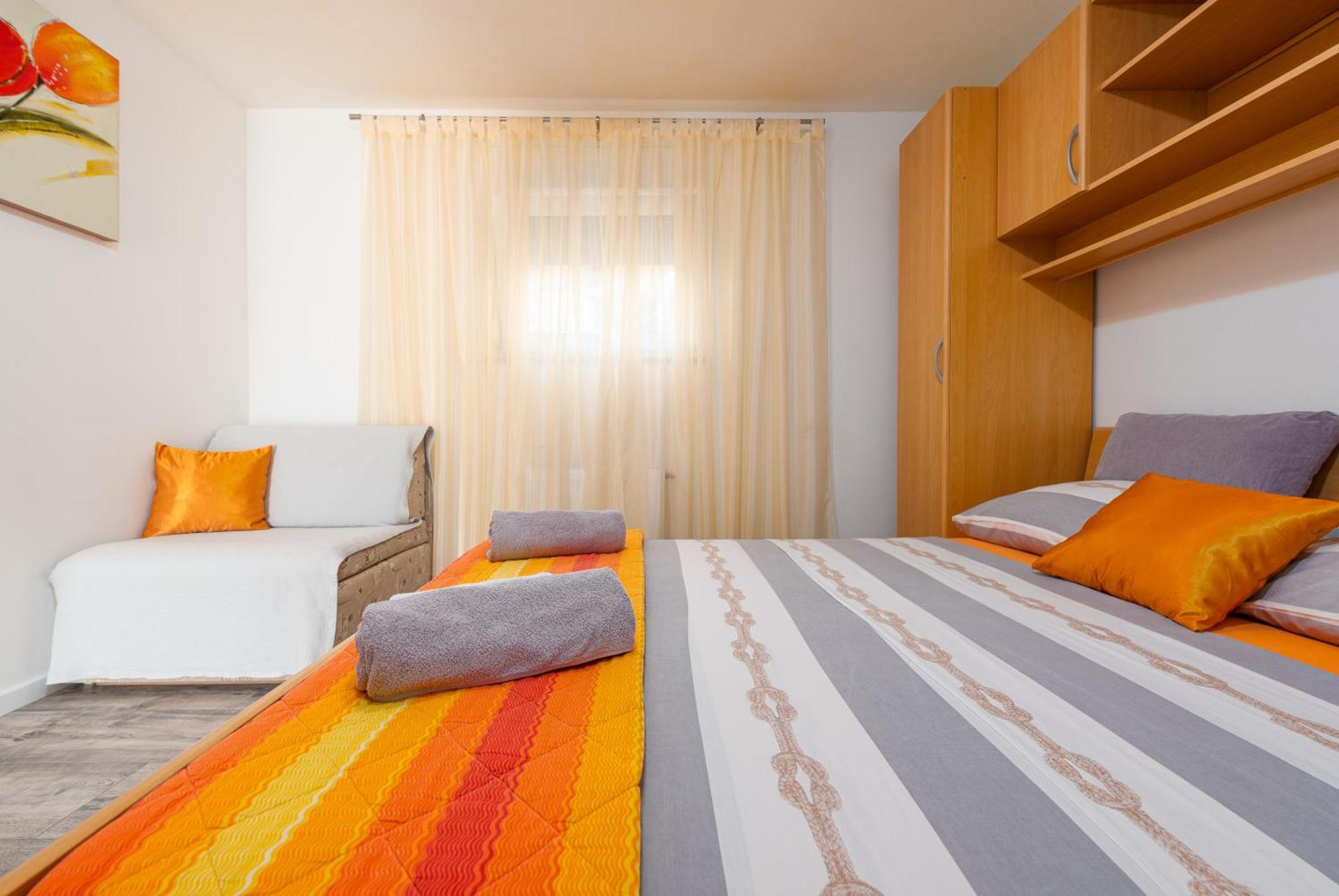 Nena Apartmani Vir Bagian luar foto