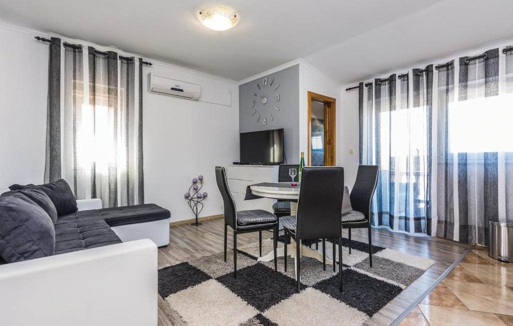 Nena Apartmani Vir Bagian luar foto