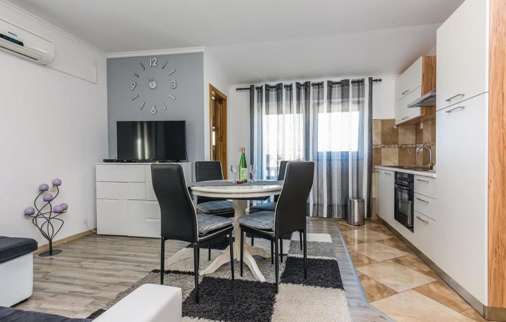 Nena Apartmani Vir Bagian luar foto